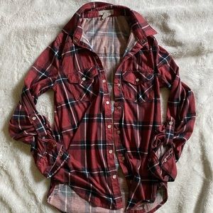 Women’s flannel button up